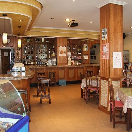 Hostal Касалегас Экстерьер фото